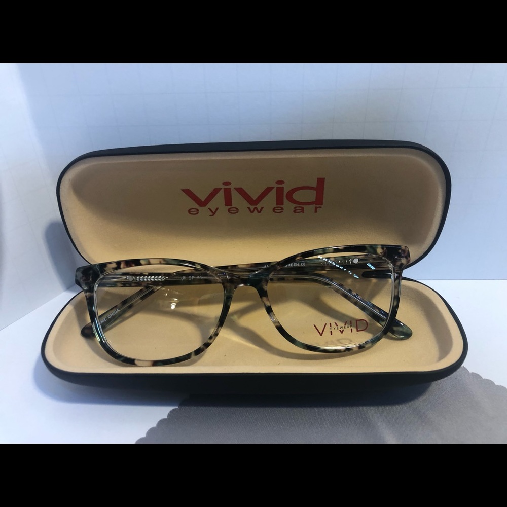 Vivid Eyeglass 71 Color Green Eyesize 53